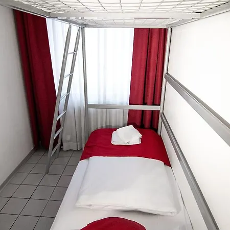 Leomar Hotel 3*