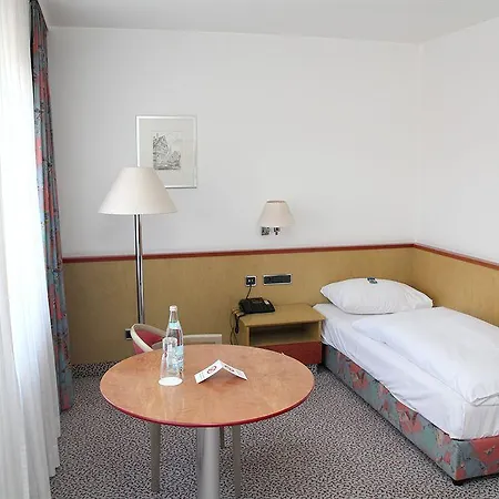 Hotel Leomar 3*