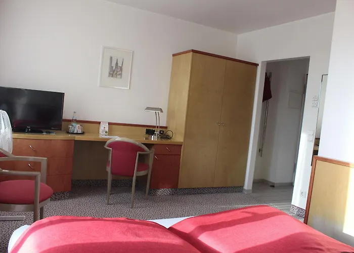 Leomar Flatrate Готель Ульм