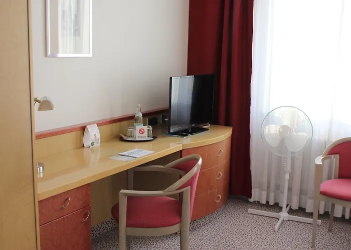 Leomar Flatrate Готель 3*