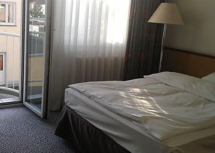 Leomar Flatrate 3* Ульм