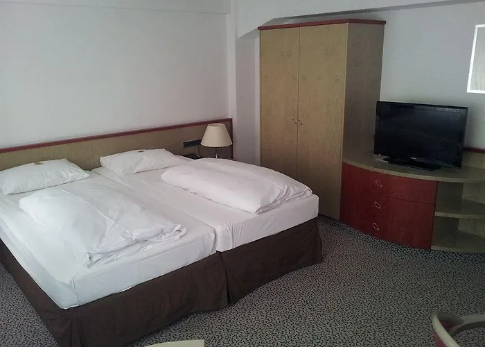 Leomar Flatrate Готель 3*