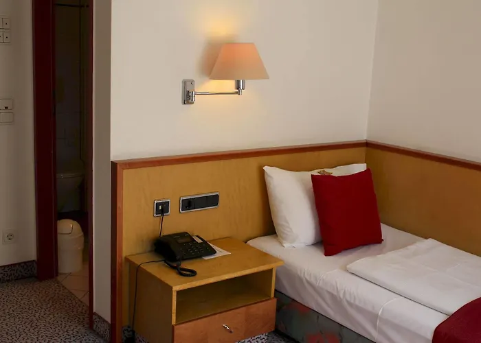 Готель Leomar Flatrate Ульм